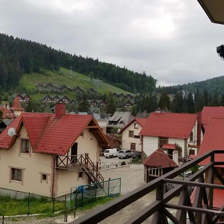 Guest House Mountain Bukovel Extérieur photo