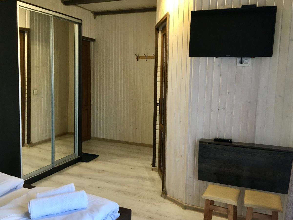 Guest House Mountain Bukovel Extérieur photo