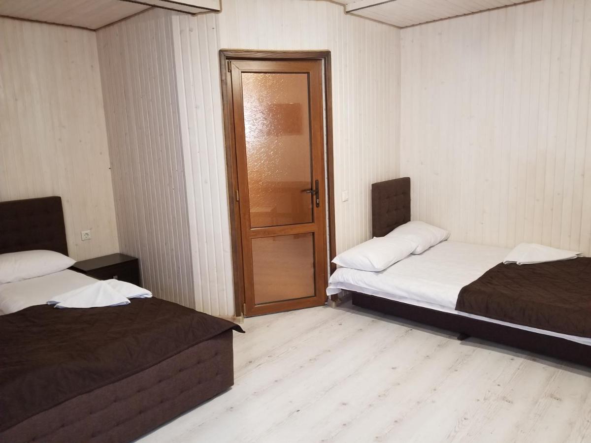 Guest House Mountain Bukovel Extérieur photo