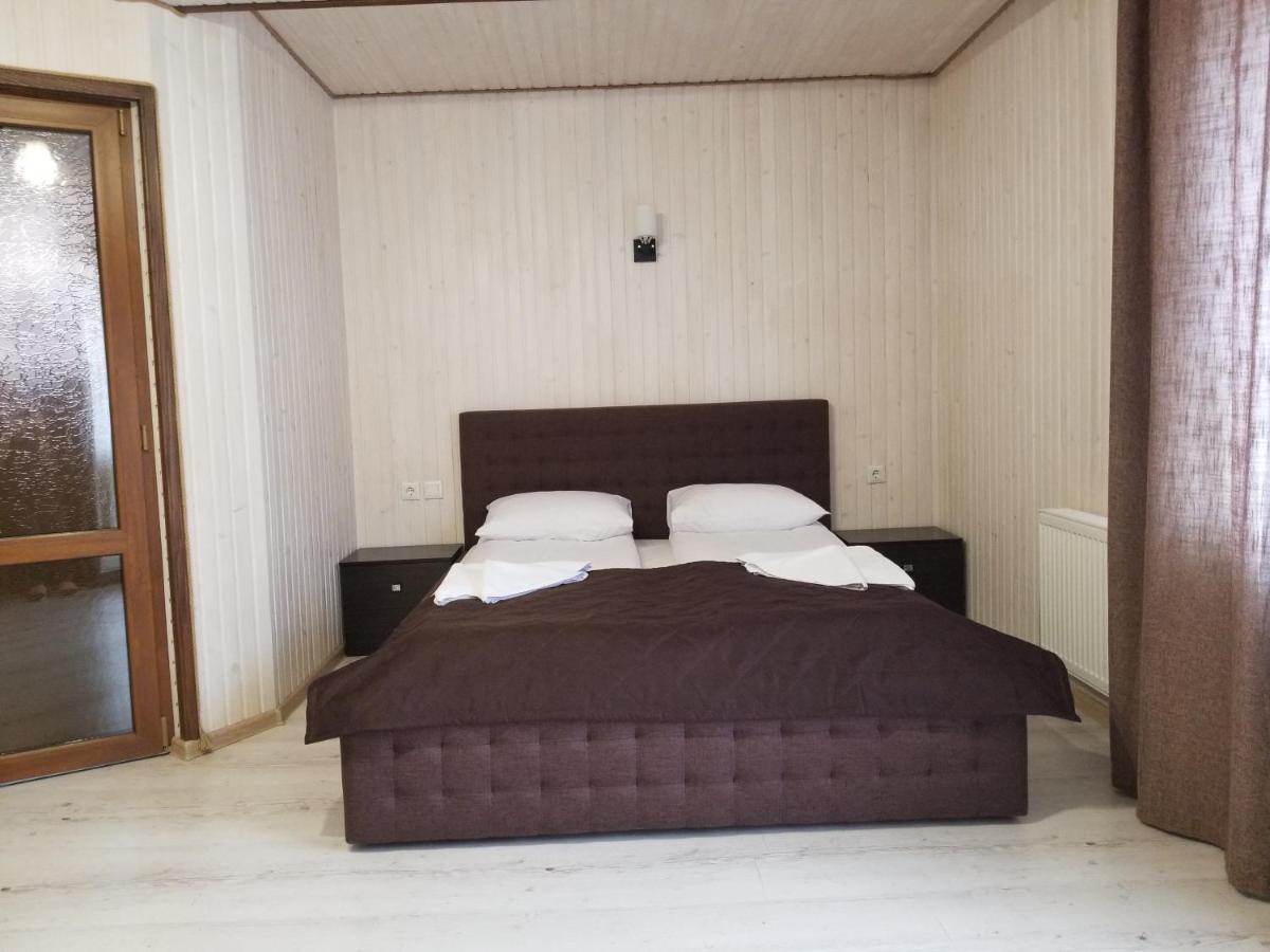 Guest House Mountain Bukovel Extérieur photo