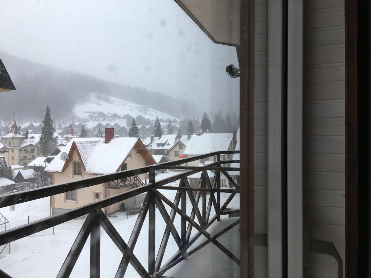 Guest House Mountain Bukovel Extérieur photo