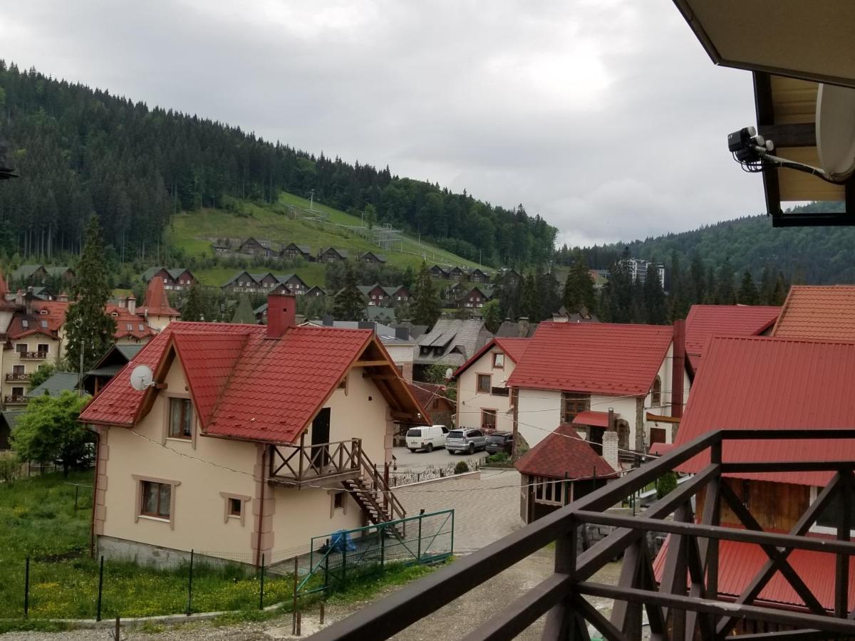 Guest House Mountain Bukovel Extérieur photo